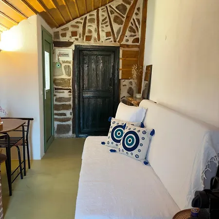 Atelies View House