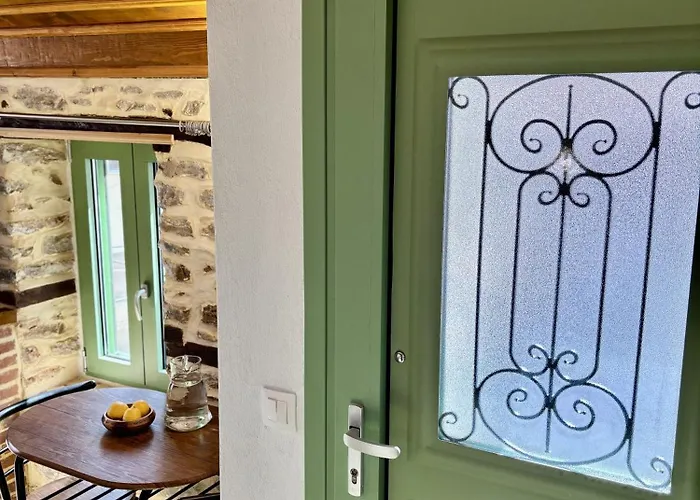 Atelies View House Ποταμιά