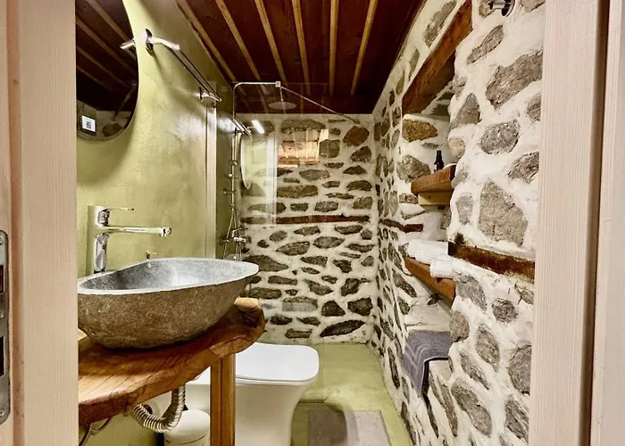 Atelies View House